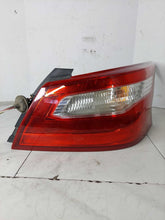 Tail Light Lamp Quarter Panel Mounted RH Right Passenger OEM NISSAN ALTIMA 16 17