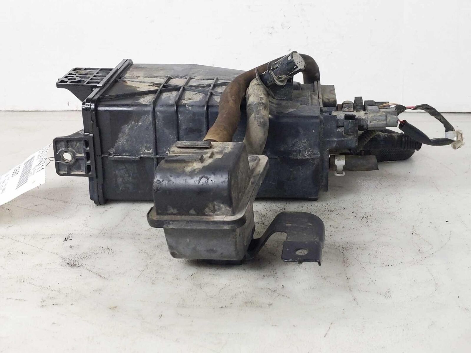 Evaporator Canister Emission EVAP OEM NISSAN ALTIMA 19 20 21 22 Evaporator Canister Emission EVAP OEM NISSAN ALTIMA 19 20 21 22