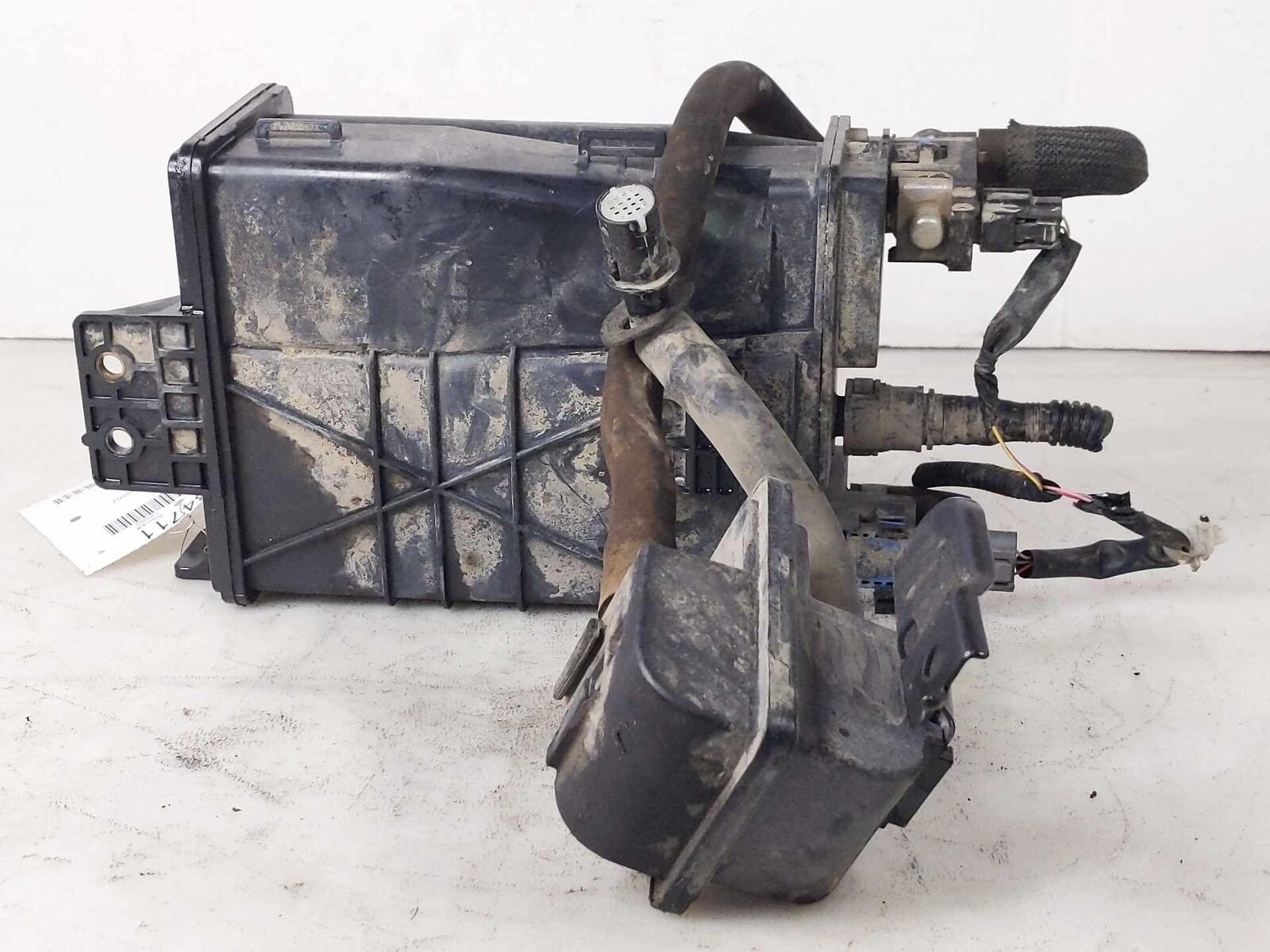 Evaporator Canister Emission EVAP OEM NISSAN ALTIMA 19 20 21 22 Evaporator Canister Emission EVAP OEM NISSAN ALTIMA 19 20 21 22