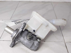 Brake Master Cylinder "Missing Cap" OEM NISSAN VERSA 12 13 14 15 16 17 18 19