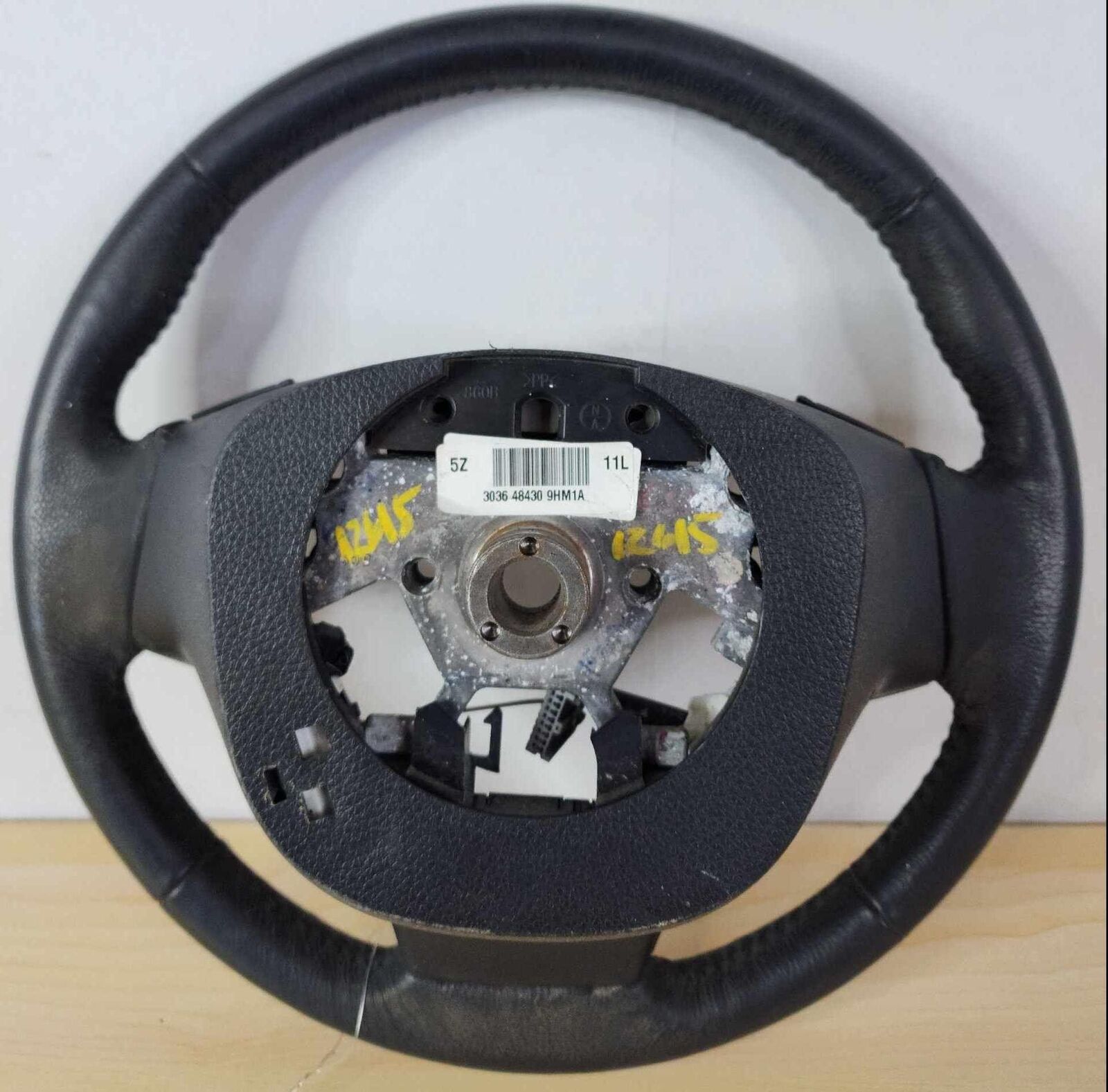 Steering Wheel w Audio Cruise Control Switch Charcoal OEM NISSAN ALTIMA 13 14 15