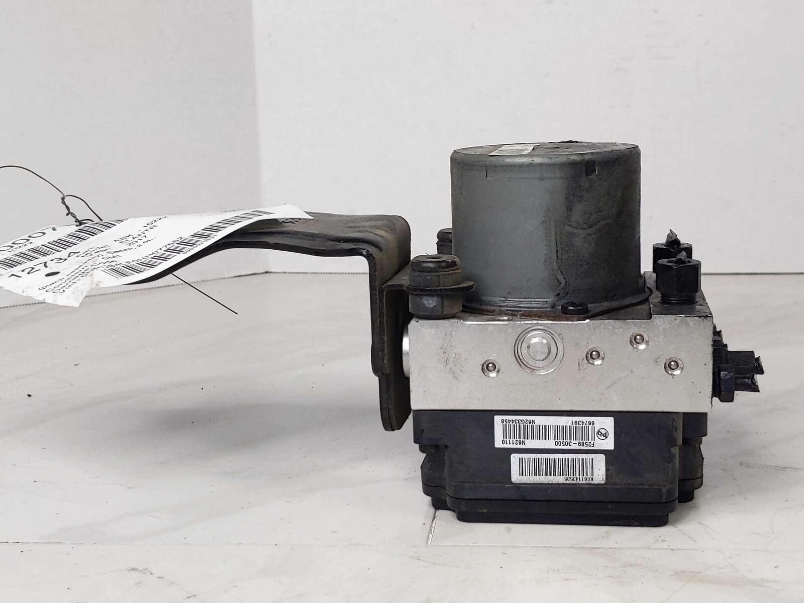 ABS Anti Lock Brake Pump Module OEM58900F2500 HYUNDAI ELANTRA Sedan2.0L 17 18 19 ABS Anti Lock Brake Pump Module OEM58900F2500 HYUNDAI ELANTRA Sedan2.0L 17 18 19