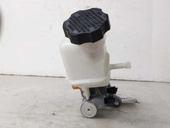 Brake Master Cylinder with Reservoir Tank OEM HYUNDAI SONATA 2.4L 15 16 17 18 19