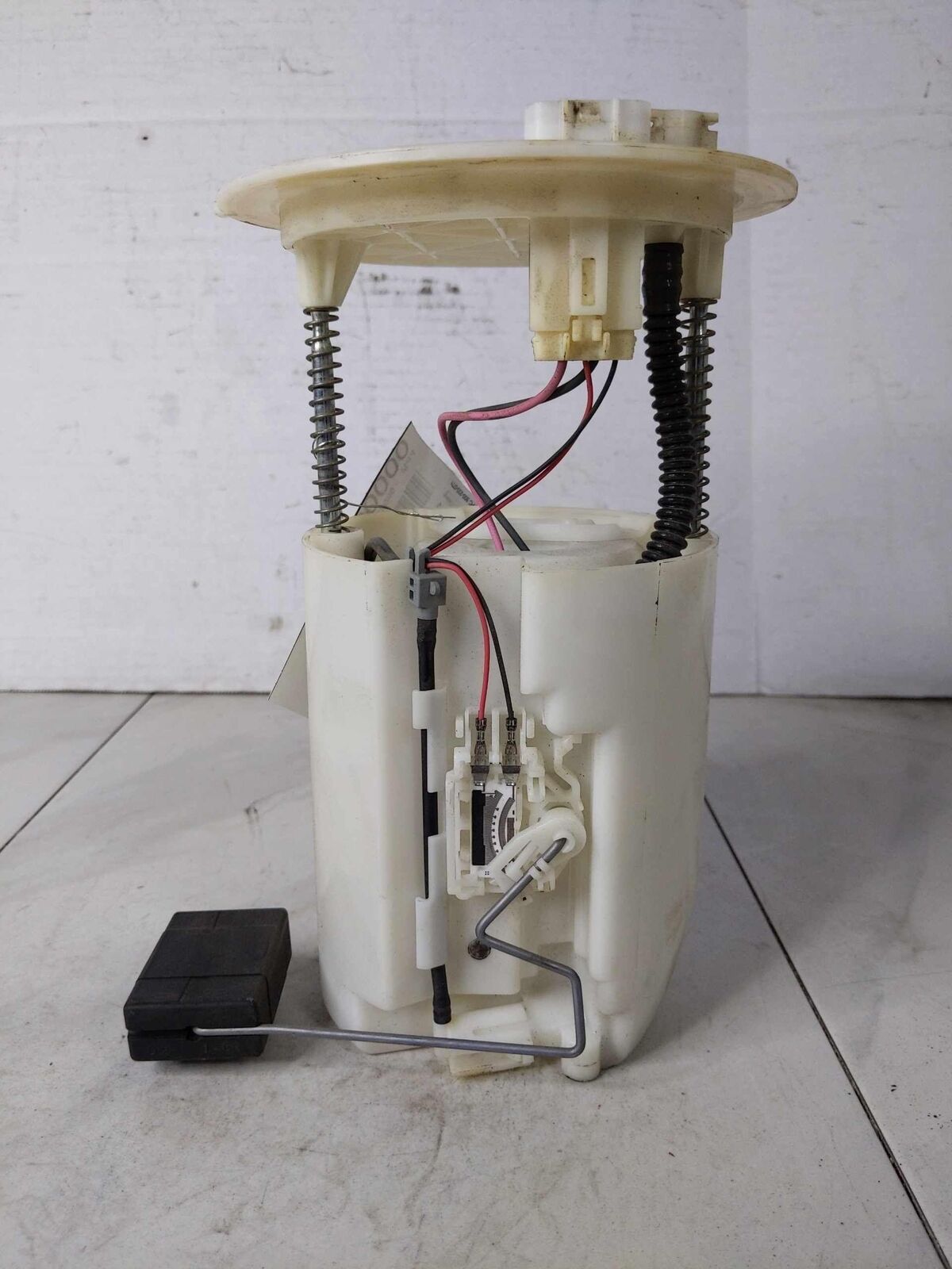 Fuel Pump Assembly Used OEM TOYOTA SIENNA 3.5L 11 12 13 14 15 16