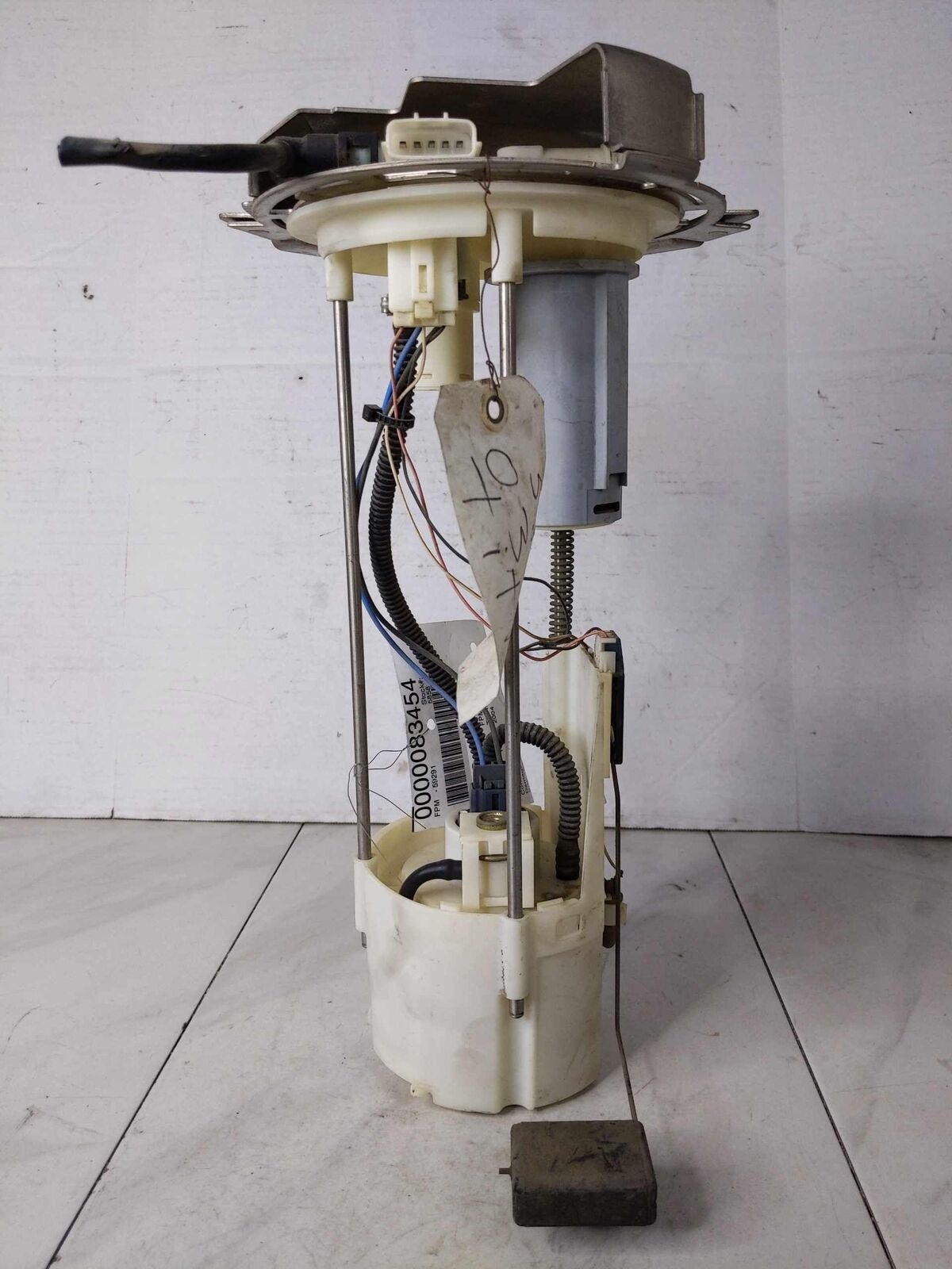 Fuel Pump Assembly Used OEM NISSAN TITAN 04 05 06