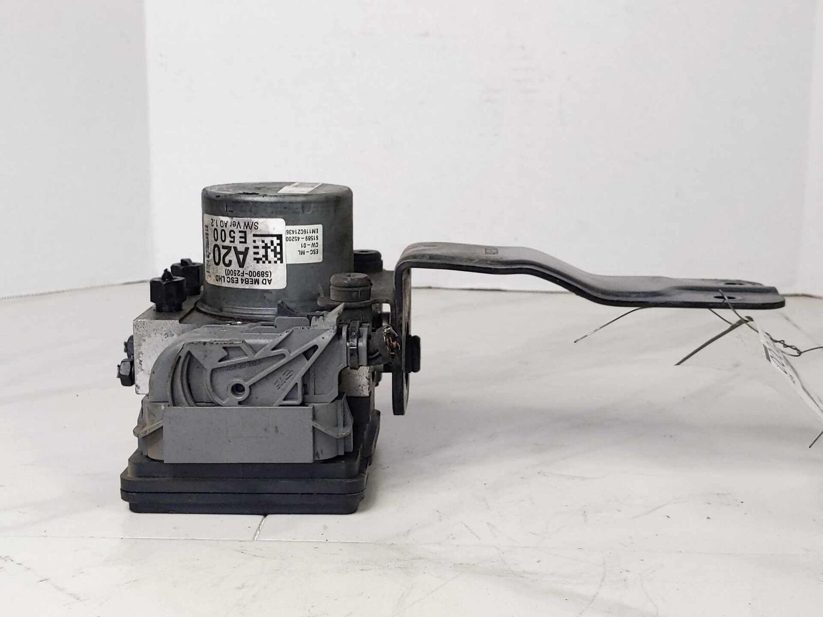 ABS Anti Lock Brake Pump Module OEM58900F2500 HYUNDAI ELANTRA Sedan2.0L 17 18 19 ABS Anti Lock Brake Pump Module OEM58900F2500 HYUNDAI ELANTRA Sedan2.0L 17 18 19