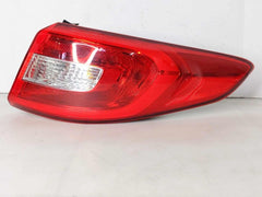 Tail Light Lamp Quarter Panel Mountd Right Passenger OEM HYUNDAI SONATA 15 16 17