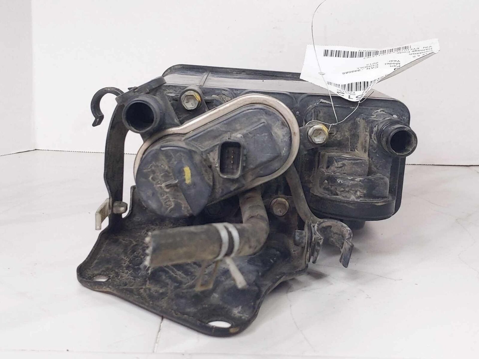 Evaporator Canister Emission EVAP OEM TOYOTA COROLLA Sedan 1.8L 12 13