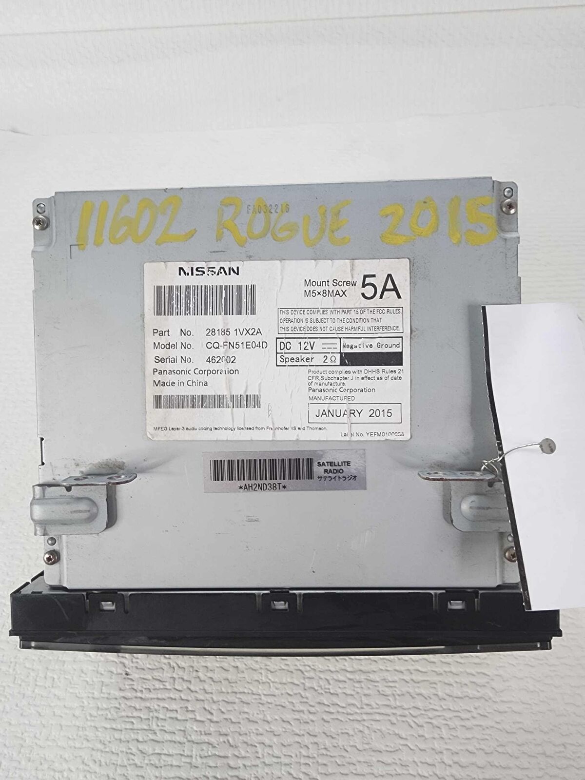 Radio Receiver Audio System AM FM CD Player Used OEM ROGUE EXCEPT SPORT 2015
