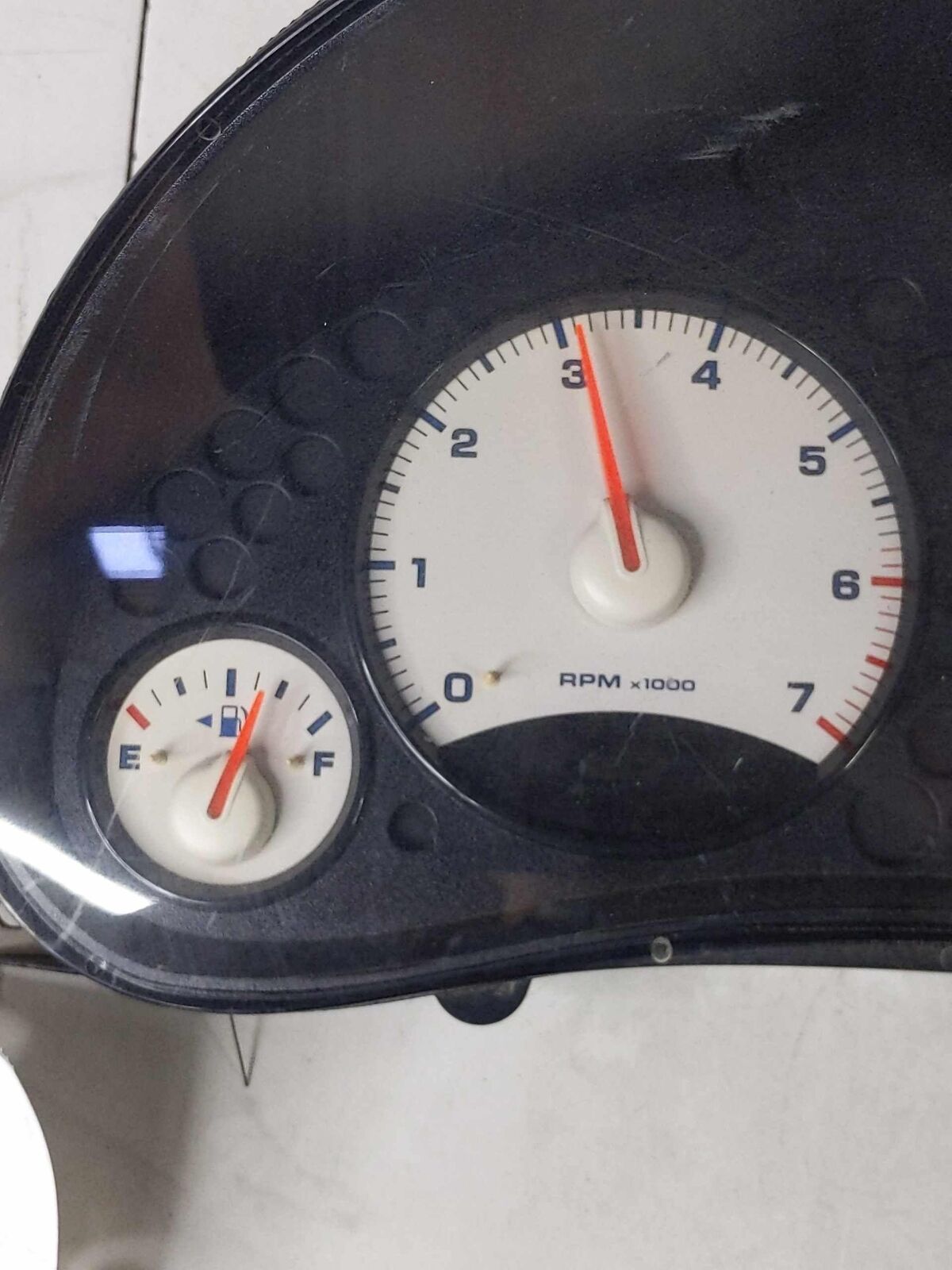 Speedometer Instrument Cluster Gauge OEM JEEP LIBERTY 2004