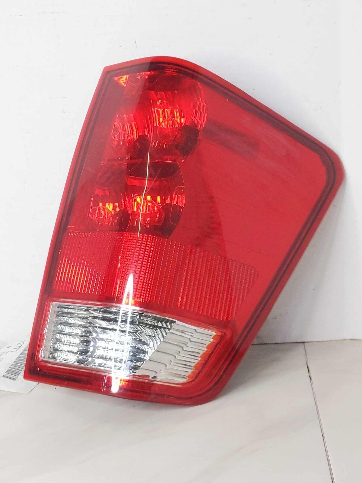 Tail Light Lamp Right Passenger NISSAN TITAN 04 05 06 07 08 09 10 11 12 13 14 15