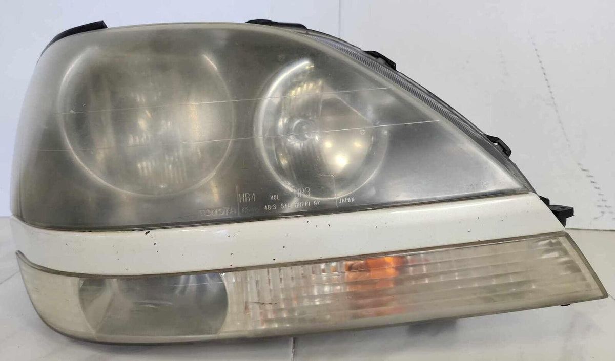 Headlamp Headlight Assembly Right Passenger OEM LEXUS RX300 99 00 01 02 03