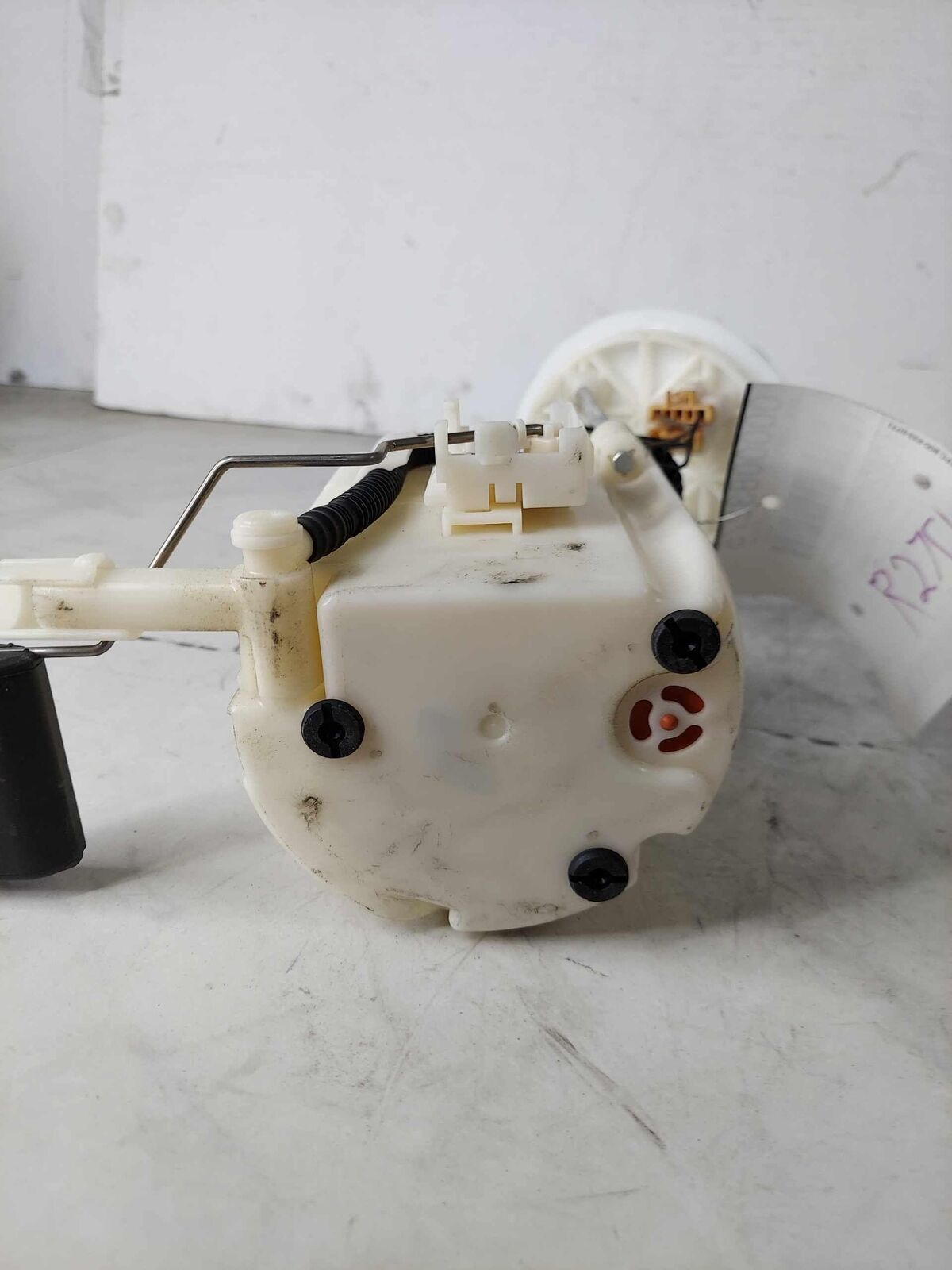 Fuel Pump Assembly Used OEM HYUNDAI SONATA Hybrid 2.4L 11 12 13 14 15