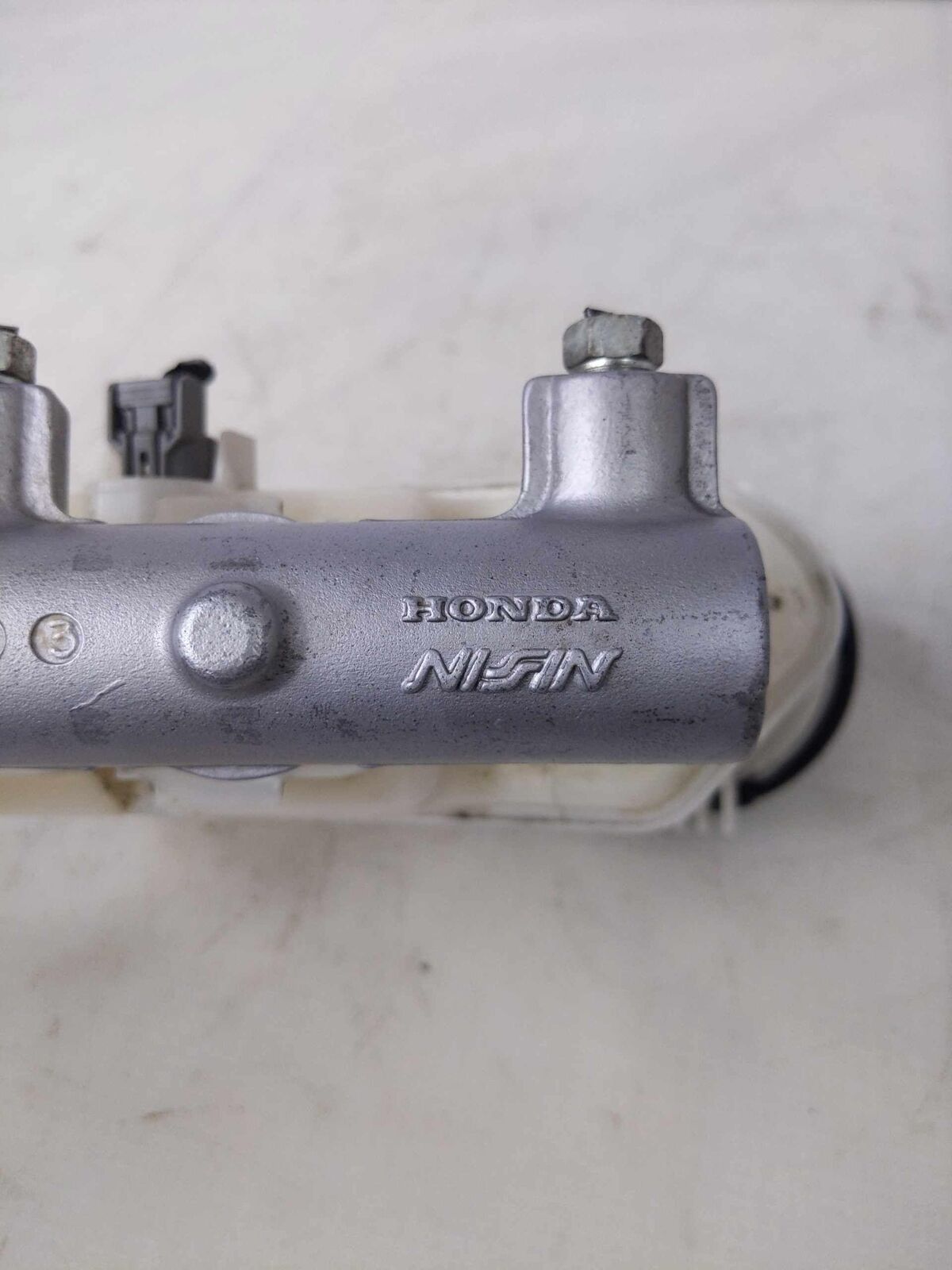 Brake Master Cylinder with Reservoir Tank OEM ACURA TL 3.5L 09 10 11 12 13 14