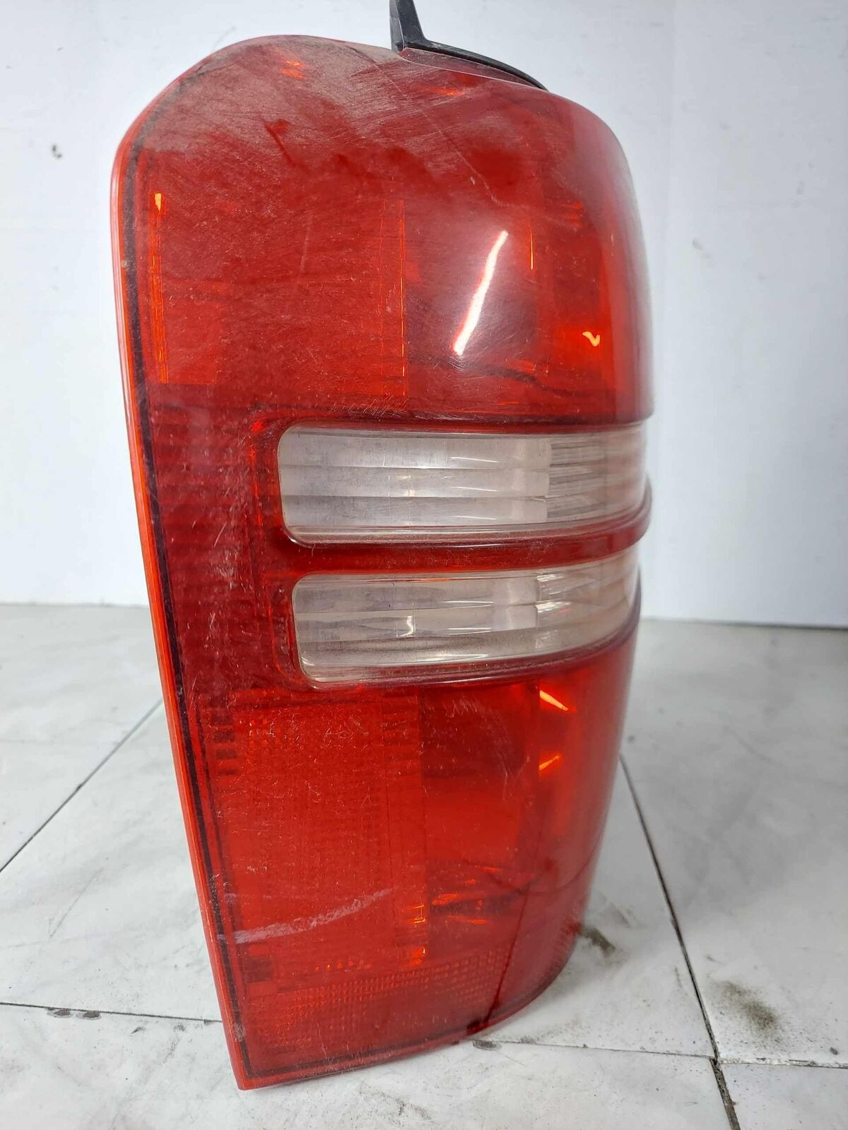 Tail Light Lamp Quarter Panel Mounted Left Driver OEM TOYOTA HIGHLANDER 01 02 03