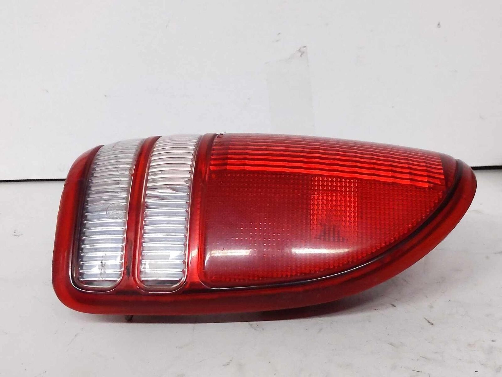 Tail Light Lamp RH Right Passenger Assy OEM DODGE DAKOTA 97 98 99 00 01 02 03 04