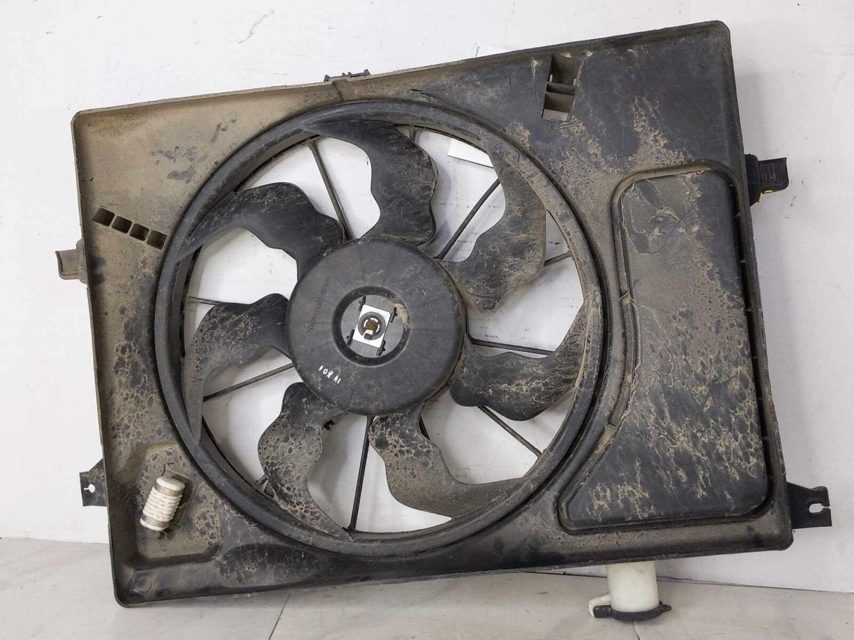 Electric Cooling Fan Motor Assembly OEM HYUNDAI ELANTRA Hatchback 11 12 13 14 15