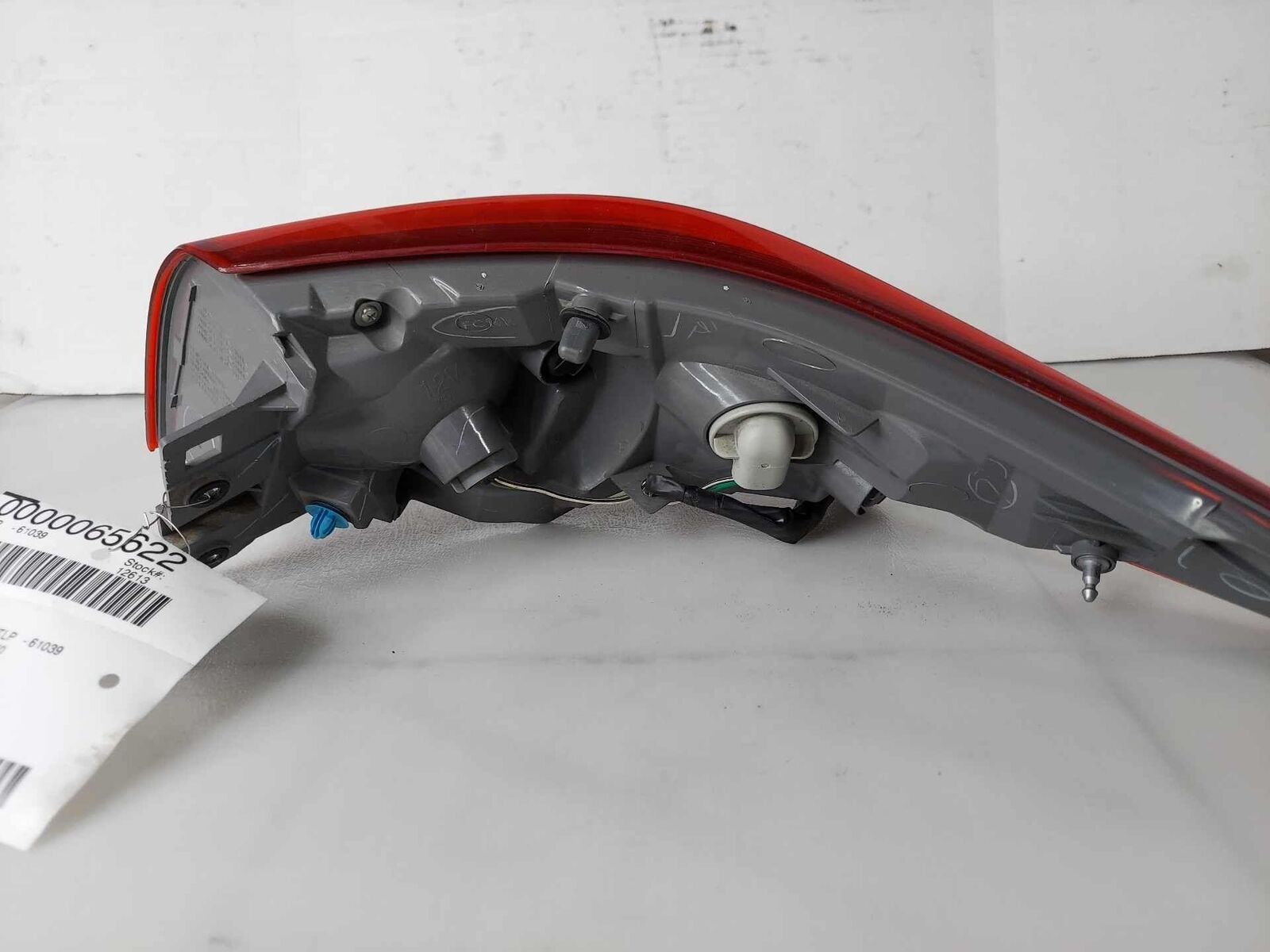 Tail Light Lamp Outer Quarter Panel Mounted LH Left Driver OEM INFINITI Q50 2016