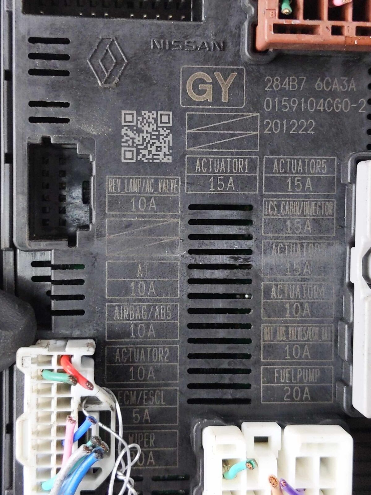 Engine Fuse Box Junction "NO LID" OEM 284B76CA3A NISSAN VERSA Sedan1.6L 20 21 22