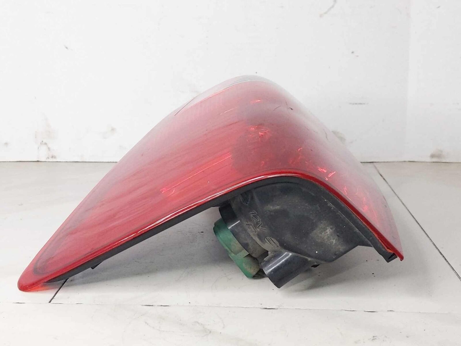 Tail Light Lamp Right Passenger NISSAN TITAN 04 05 06 07 08 09 10 11 12 13 14 15