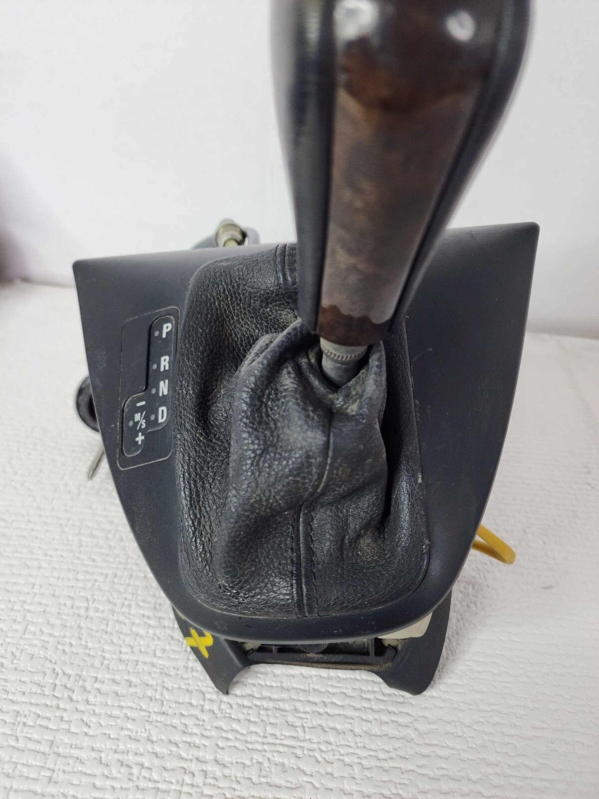 Floor Transmission Gear Shifter Lever Automatic OEM BMW X5 2003