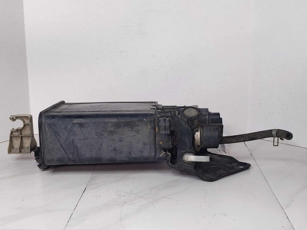 Evaporator Canister Emission EVAP OEM TOYOTA COROLLA Sedan 1.8L 12 13