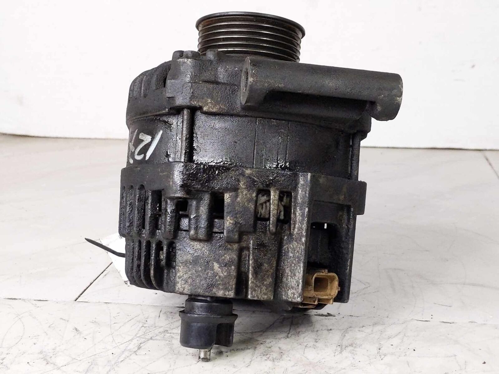 Alternator Generator Charging Assembly Engine OEM MERCURY MARINER 3.0L 09 10 11