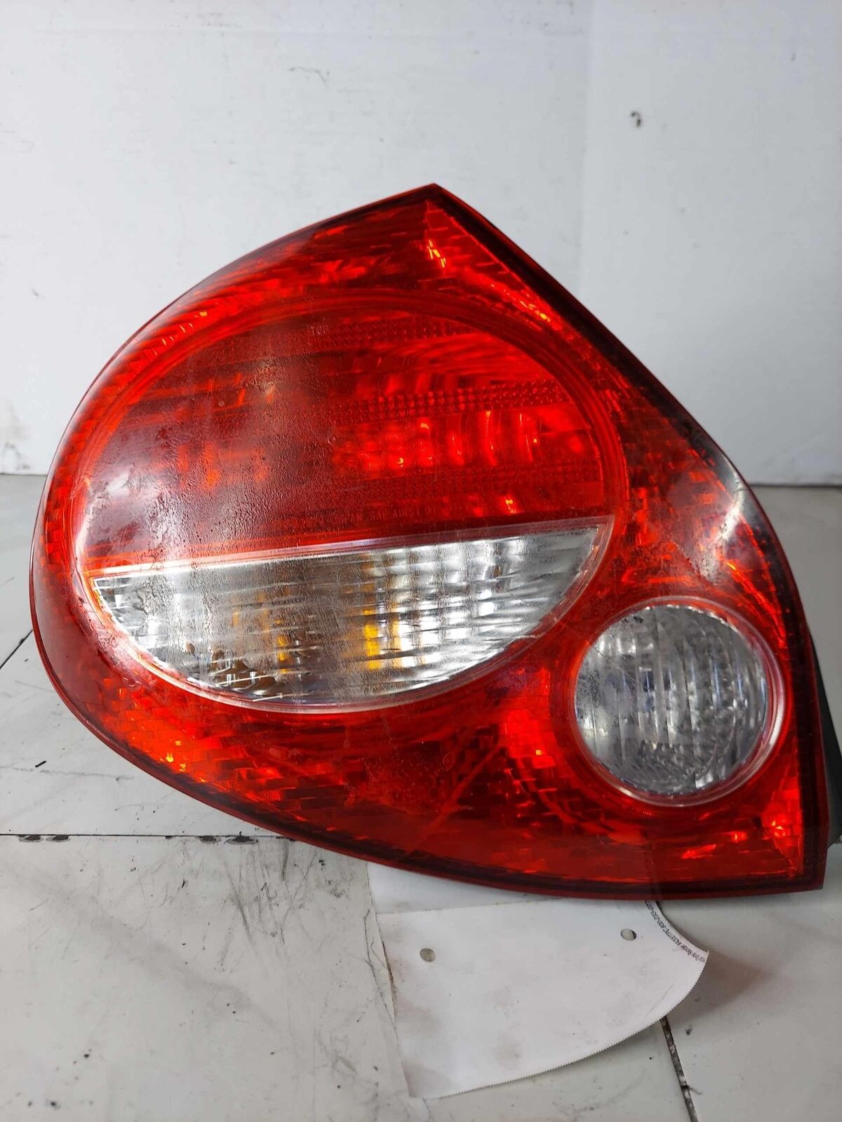 Tail Light Lamp Quarter Panel Mounted LH Left Driver OEM NISSAN MAXIMA 2000