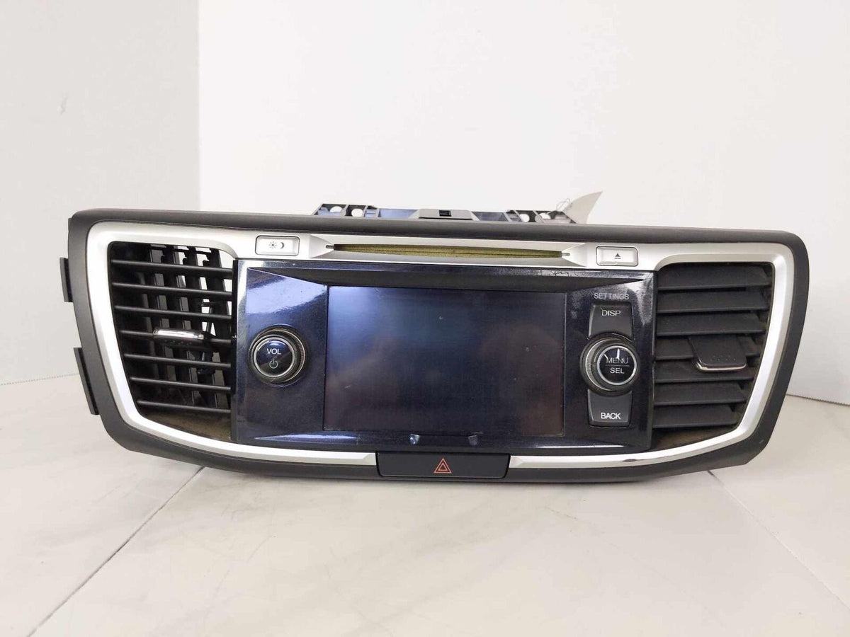 Radio Receiver Audio Display w Bezel & Air Vents OEM HONDA ACCORD Coupe 13 14 15