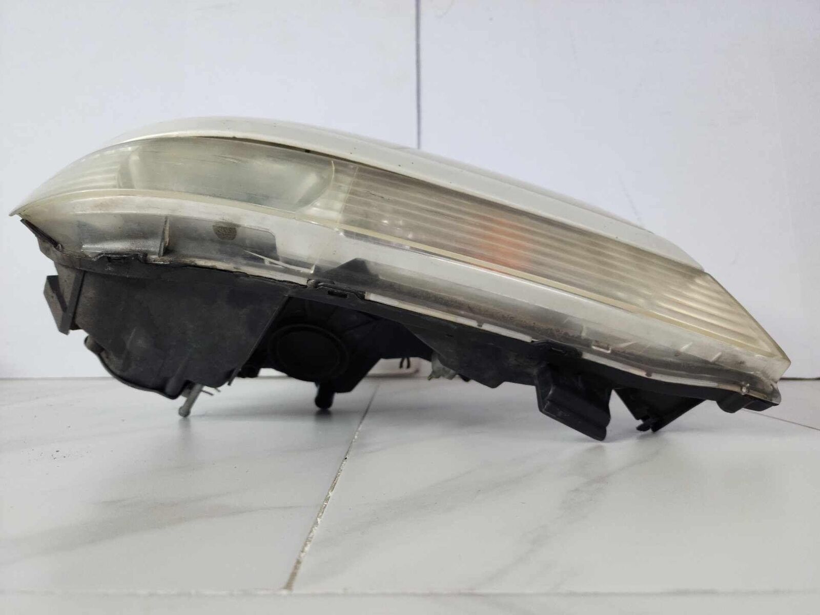 Headlamp Headlight Assembly Right Passenger OEM LEXUS RX300 99 00 01 02 03