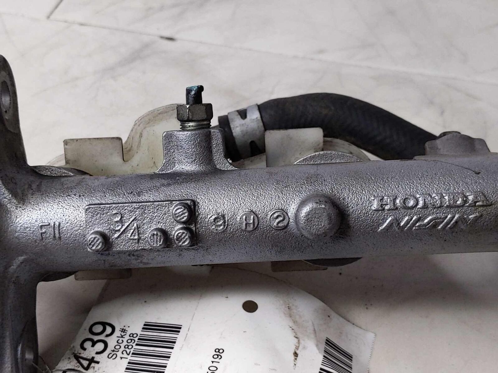 Brake Master Cylinder w Reservoir Tank OEM HONDA CIVIC Sedan 1.8L 07 08 09 10 11