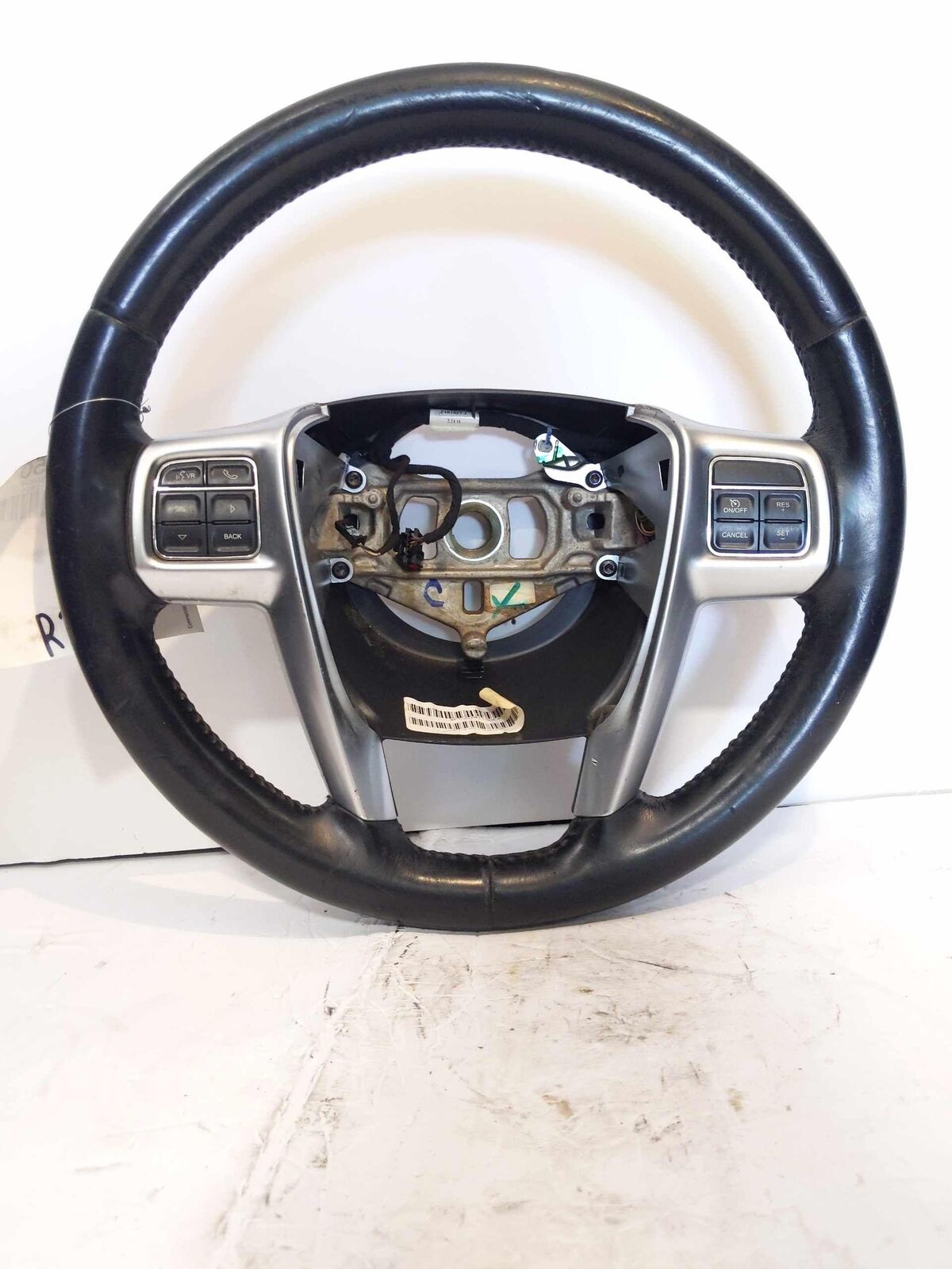 Steering Wheel with Audio Cruise Control Switch OEM CHRYSLER 300 11 12 13 14