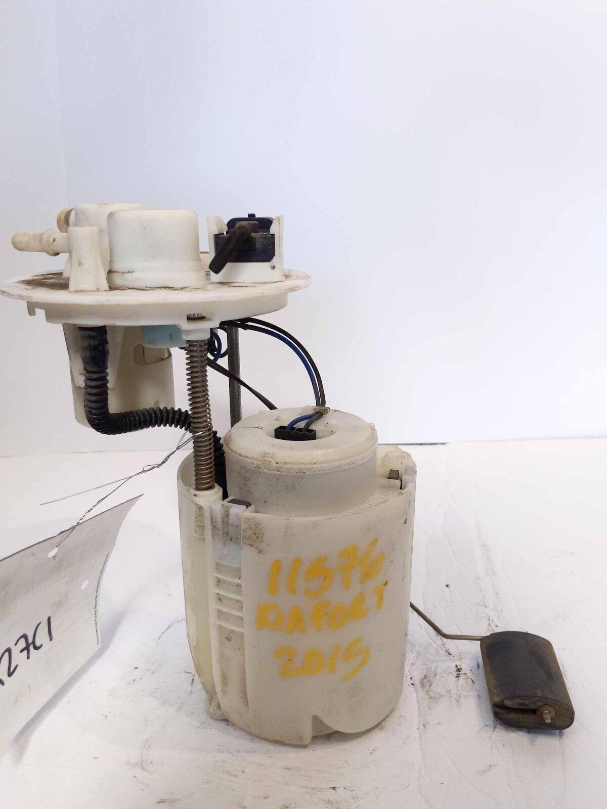 Fuel Pump Assembly Used OEM KIA FORTE Sedan 1.8L 14 15 16