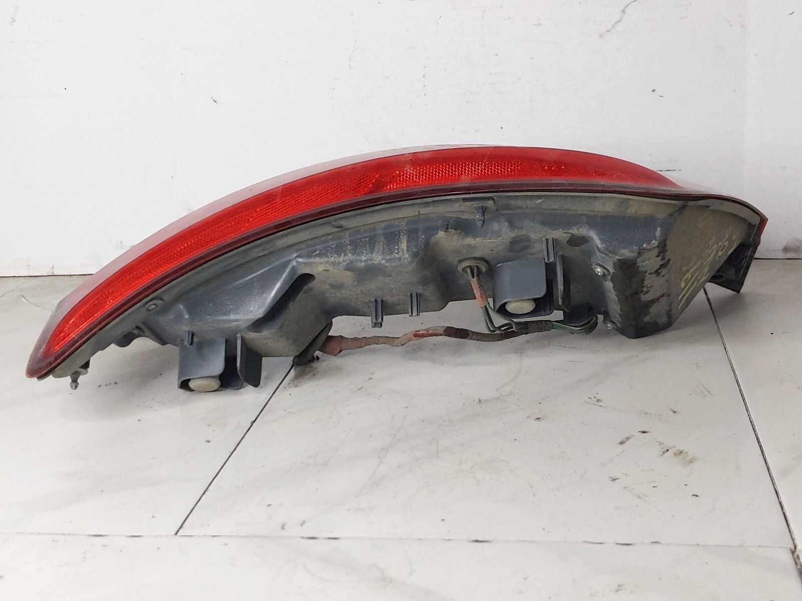 Tail Light Lamp Quarter Panel Mounted LH Left Driver OEM NISSAN MURANO 2006