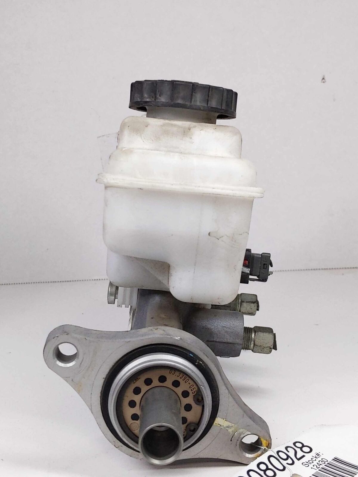 Brake Master Cylinder with Reservoir Tank OEM NISSAN PATHFINDER 4.0L 10 11 12