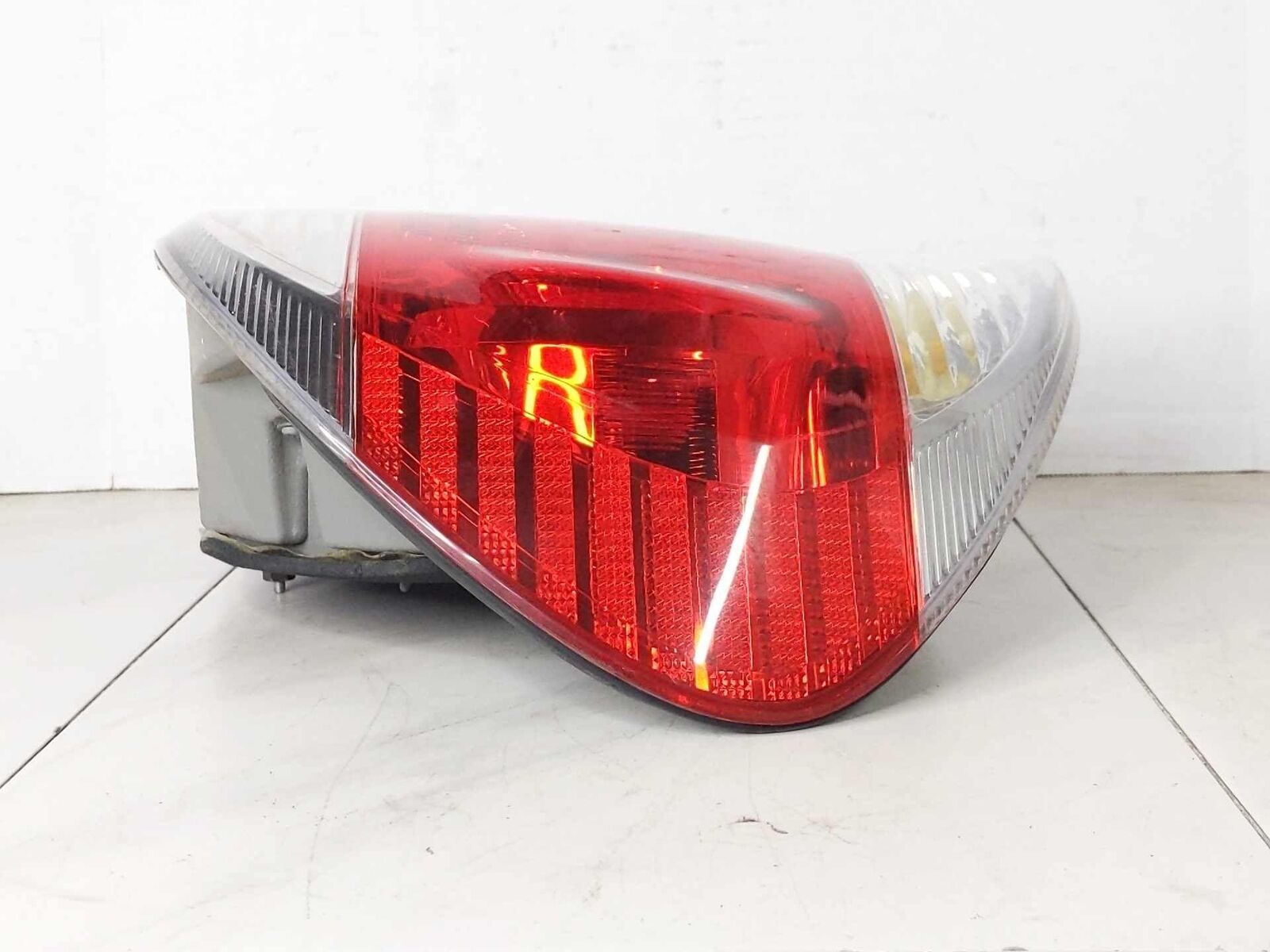 Tail Light Lamp RH Right Passenger Assembly OEM TOYOTA CAMRY 05 06