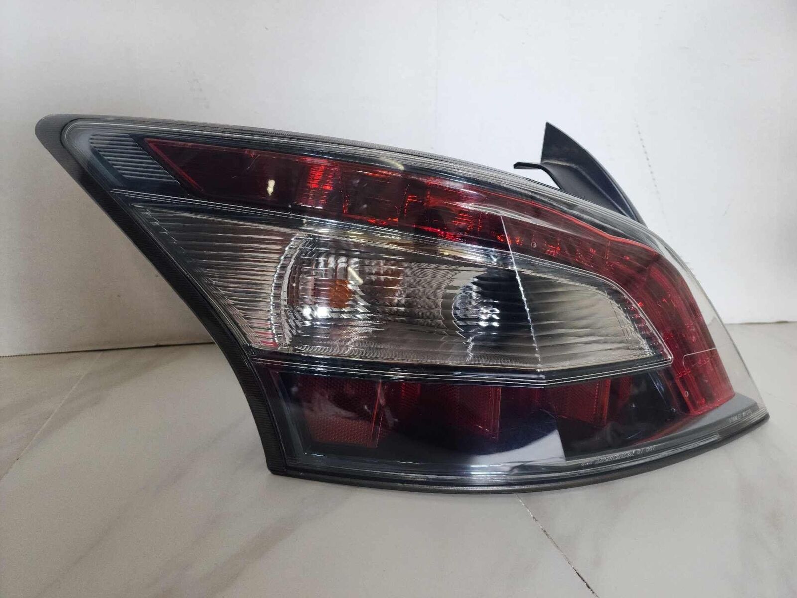 Tail Light Lamp Quarter Panel Mounted LH Left Driver OEM NISSAN MAXIMA 12 13 14