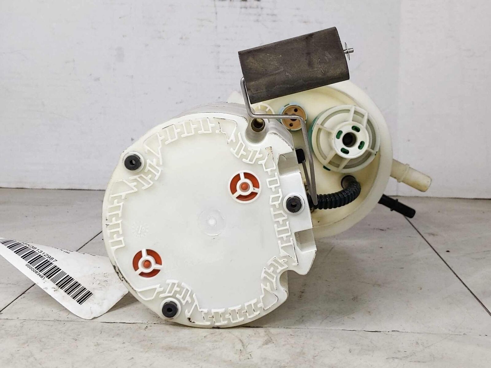 Fuel Pump Assembly Used OEM CHEVY IMPALA 3.5L 06 07 08