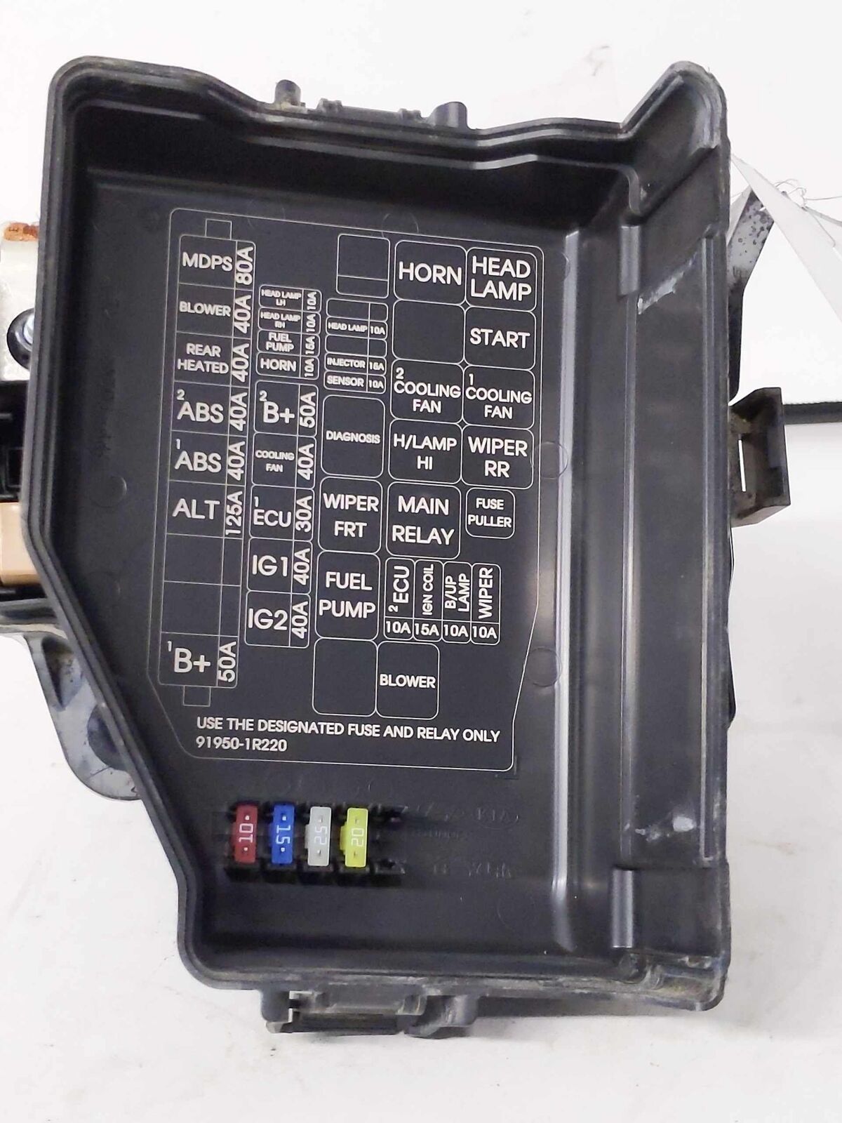 Engine Fuse Box Junction Relay OEM 914201R520 HYUNDAI ACCENT Sedan 1.6L 15 16 17