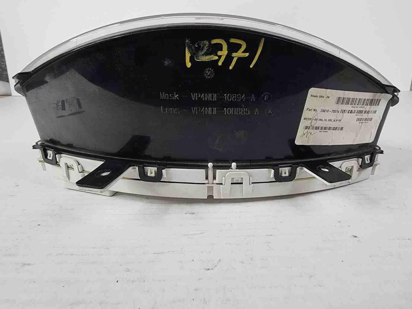 Speedometer Instrument Cluster Gauge Used OEM NISSAN TITAN 2005