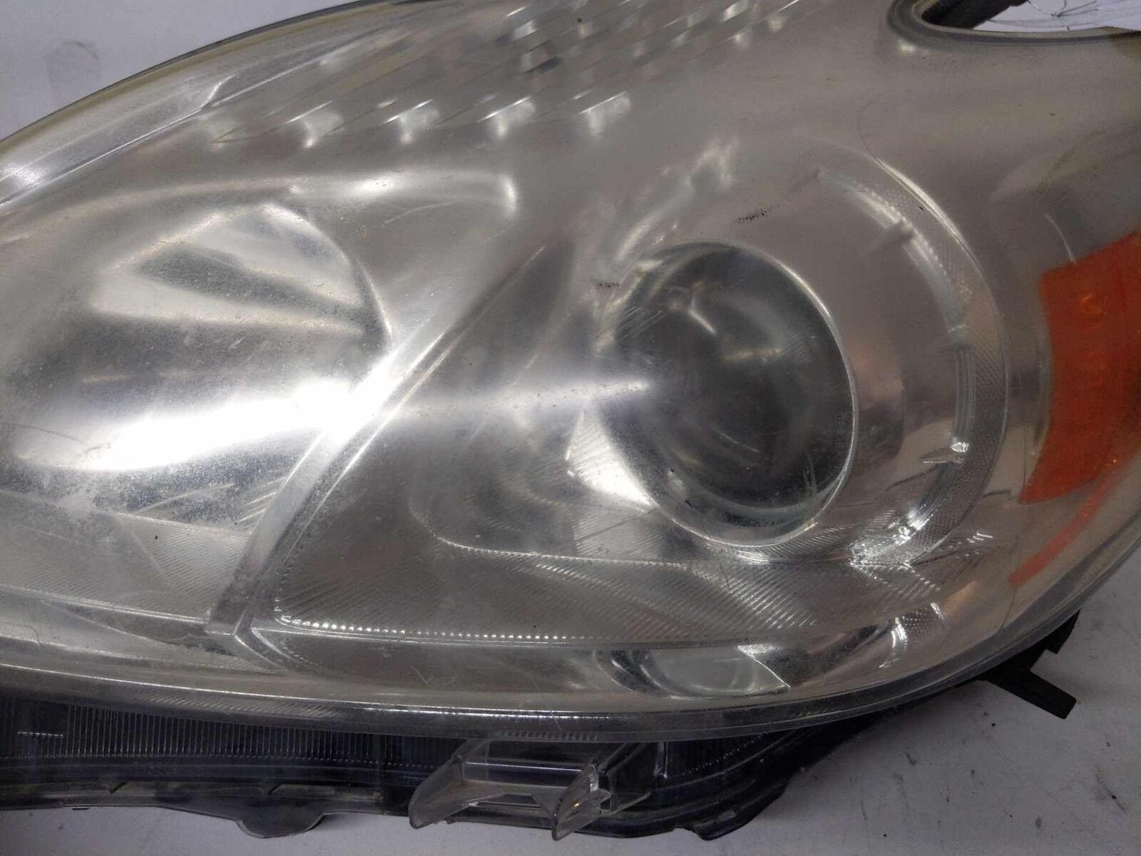 Headlamp Headlight Assembly Left Driver OEM TOYOTA PRIUS 12 13 14 15