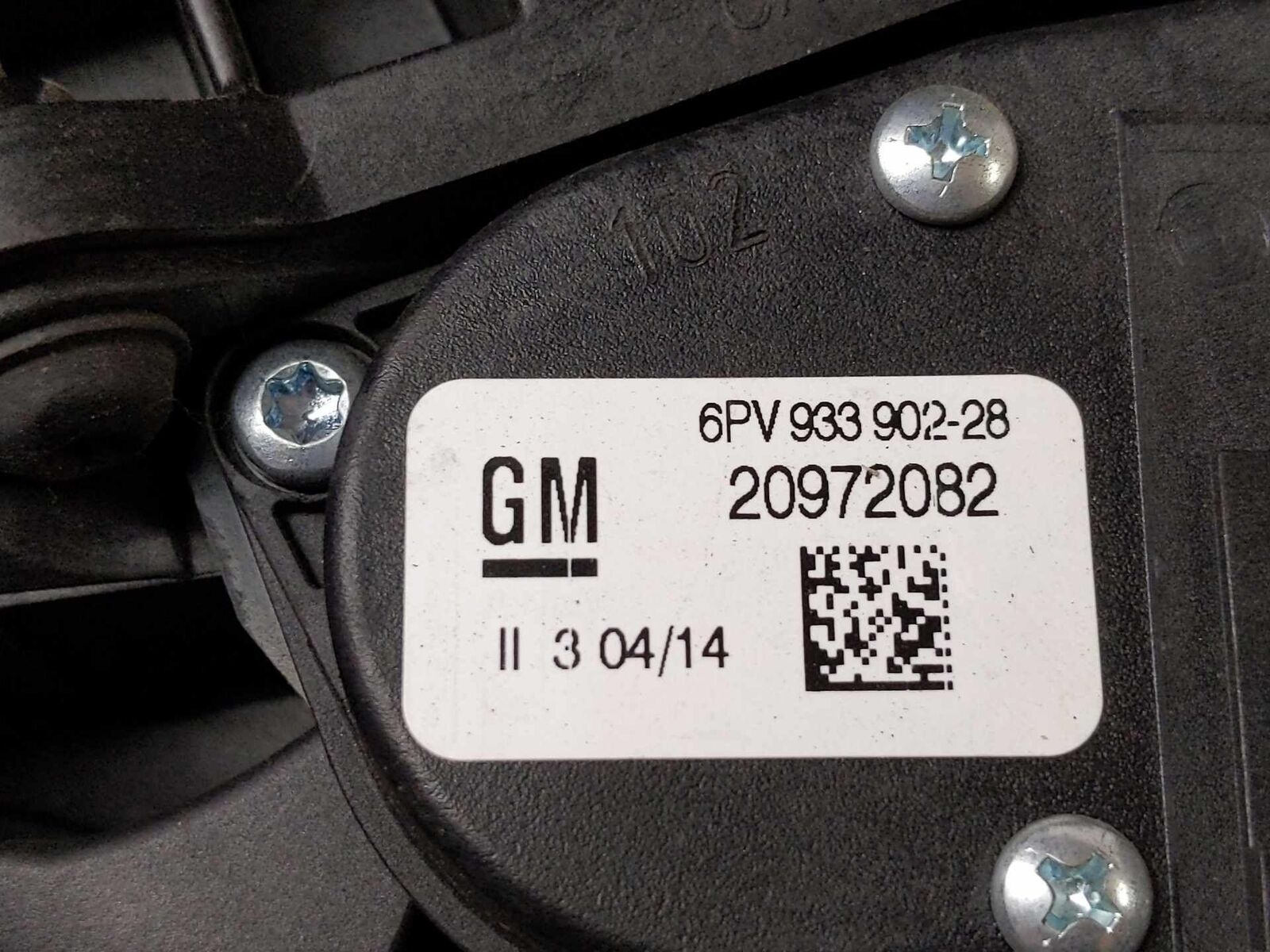 Accelerator Gas Pedal OEM GMC YUKON 5.3L 2015