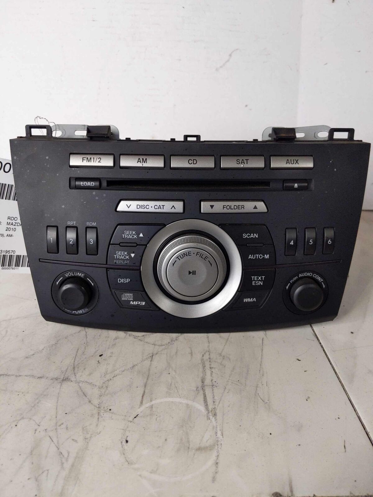 Radio Receiver Audio System AM FM CD Player OEM BBM266AR0A MAZDA 3 2010