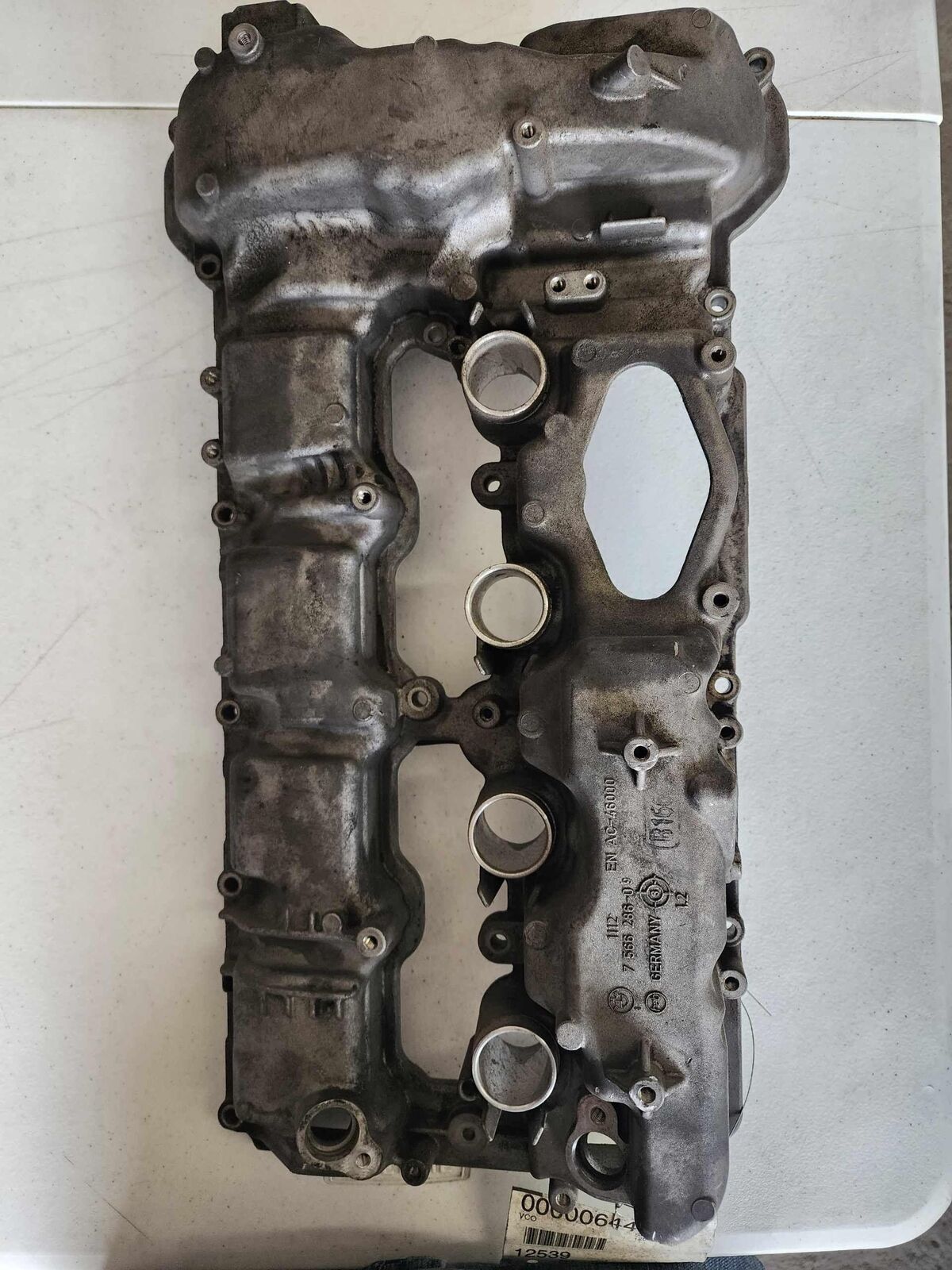 Engine Motor Valve Cover Left Driver OEM BMW 750Li 4.4L 09 10 11 2012