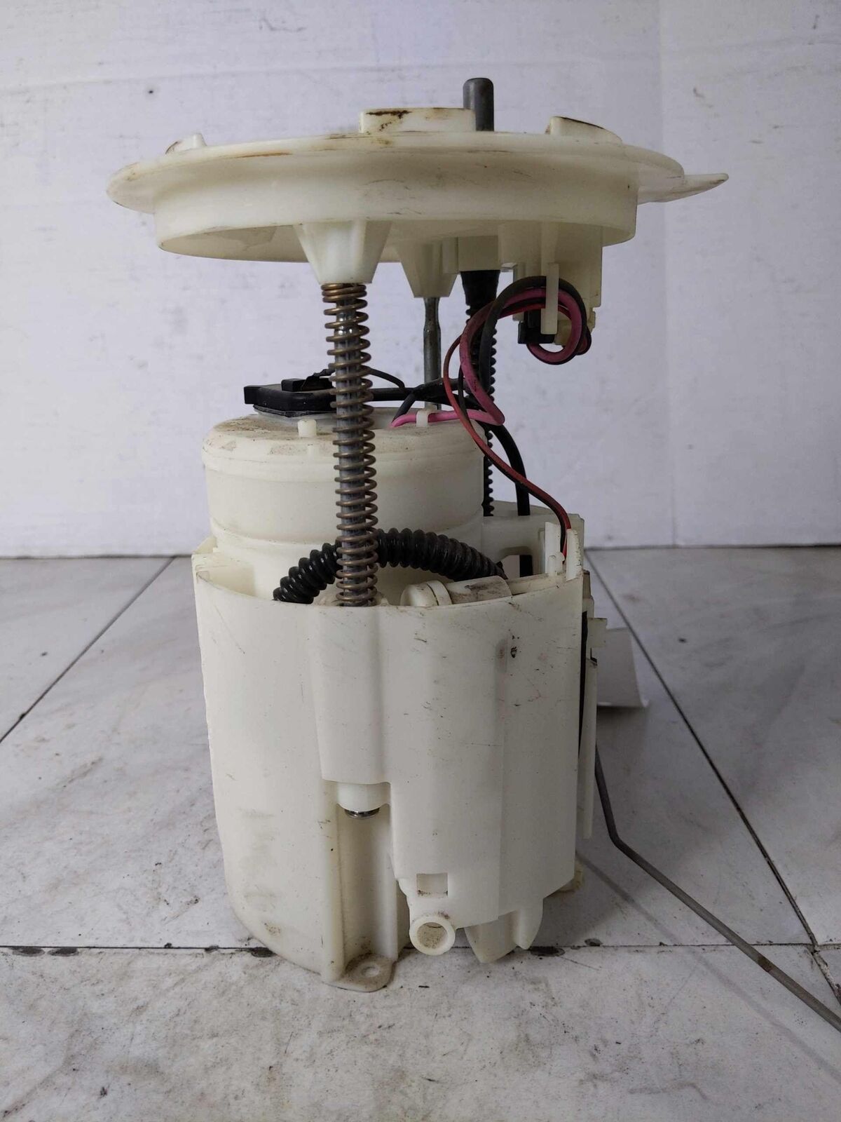 Fuel Pump Assembly OEM DG93-9H307-DE FORD FUSION 2.5L 13 14 15 16 17 18 19 20