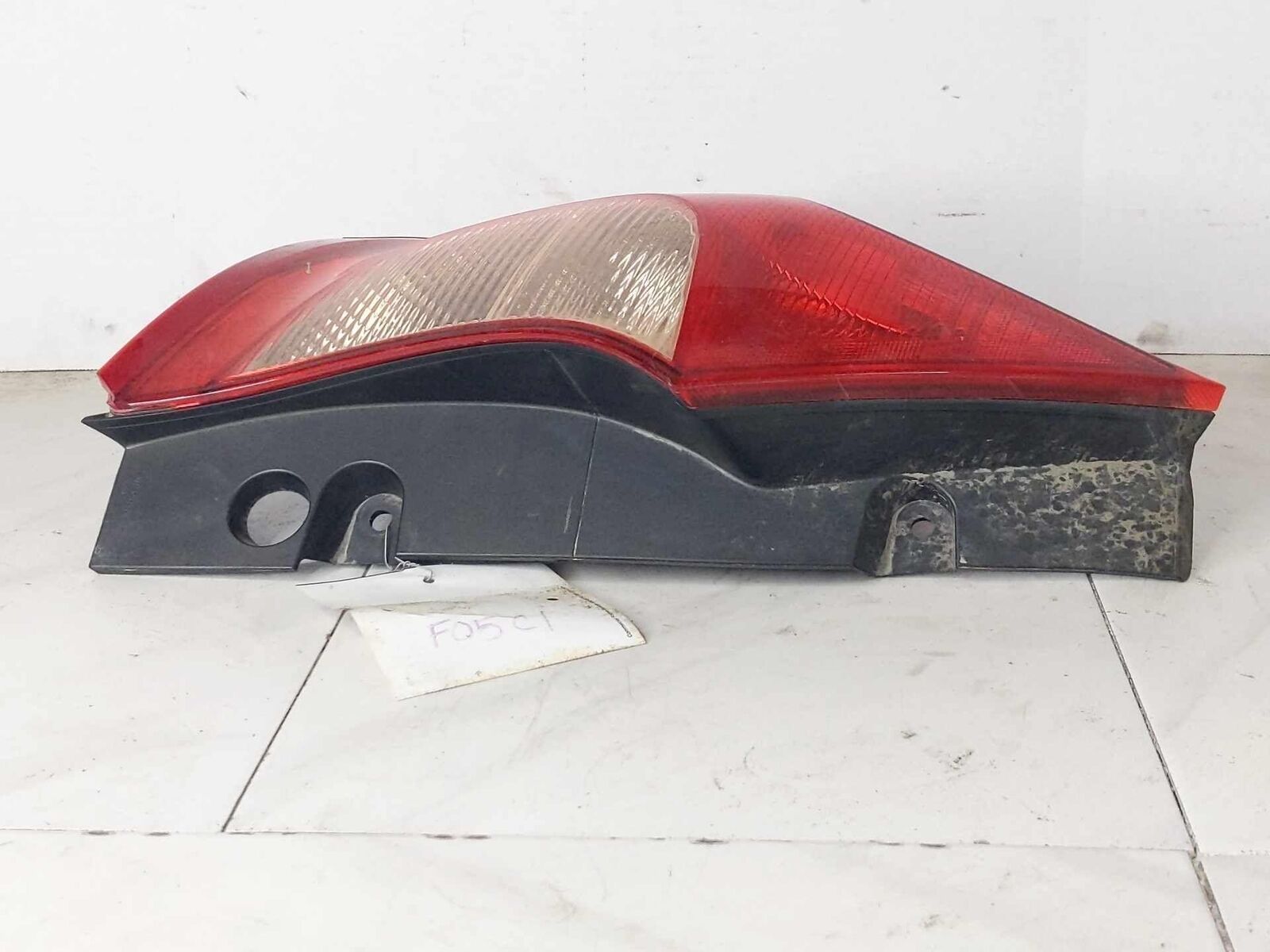 Tail Light Lamp Quarter Panel Mountd Left Driver OEM NISSAN VERSA Hatchback 2015