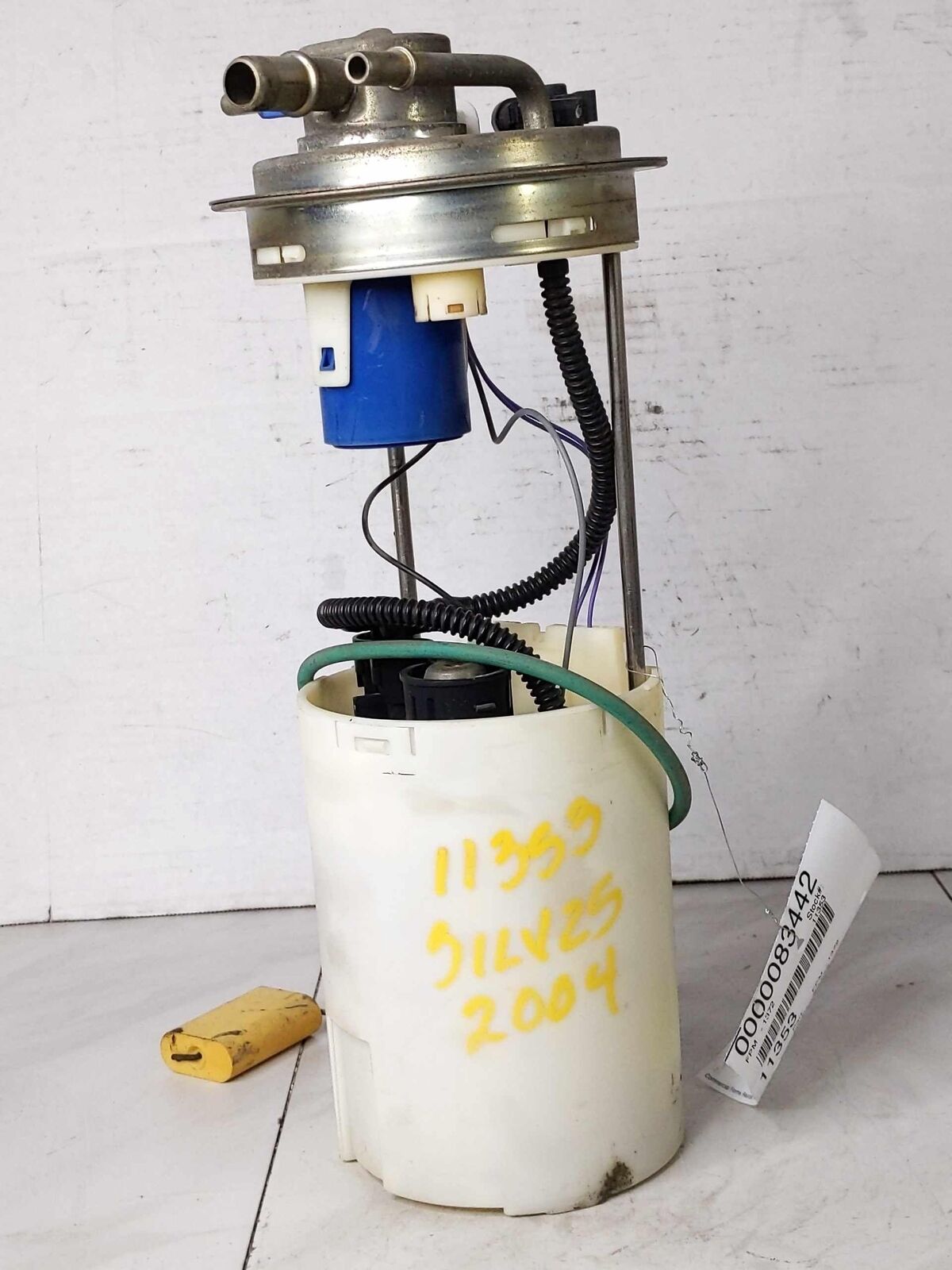 Fuel Pump Assembly Used OEM CHEVY SILVERADO 2500 6.0L 02 03 04