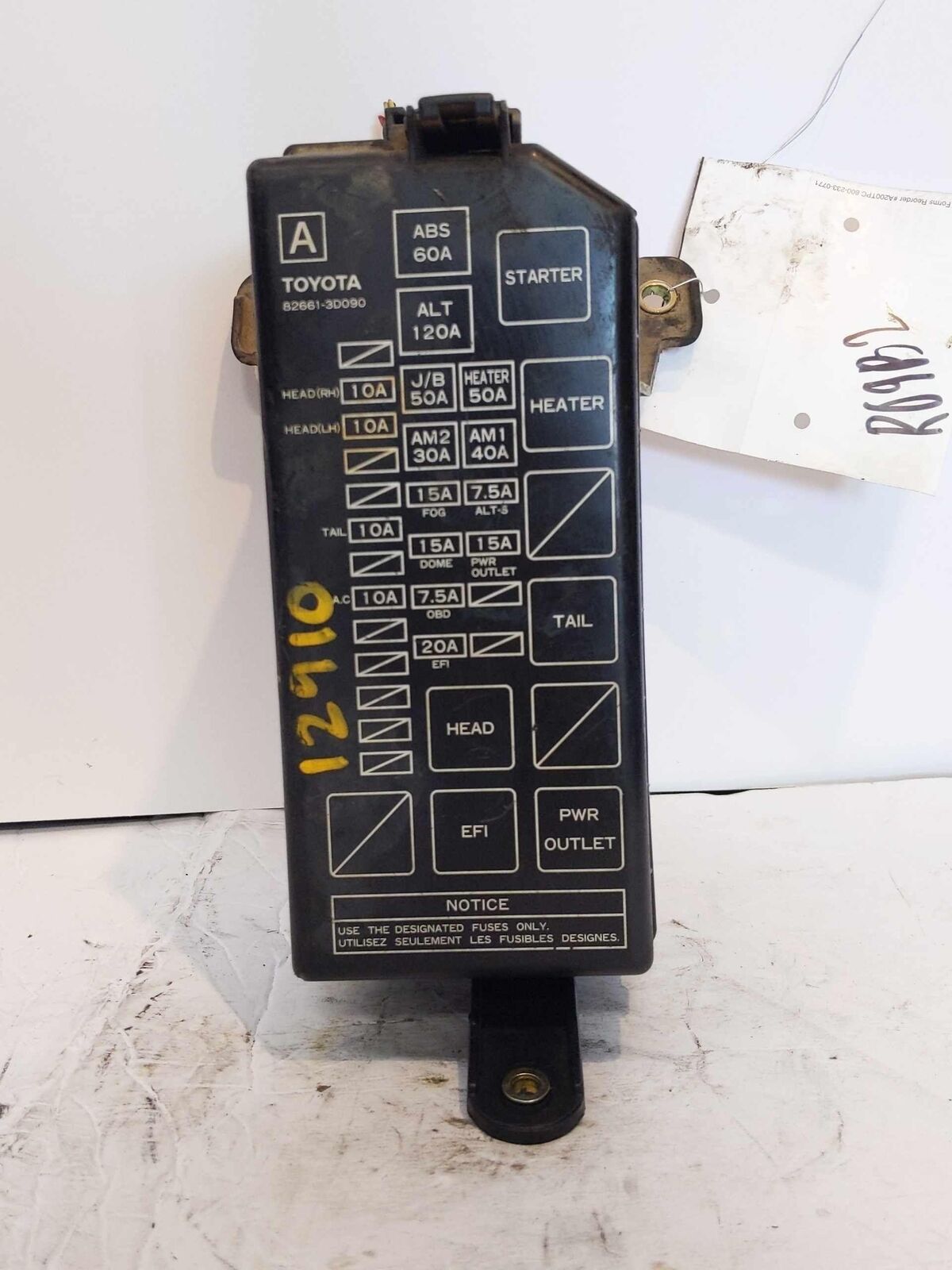 Engine Fuse Box Junction Relay OEM 826613D090 TOYOTA TACOMA 2.4L 01 02 03 04