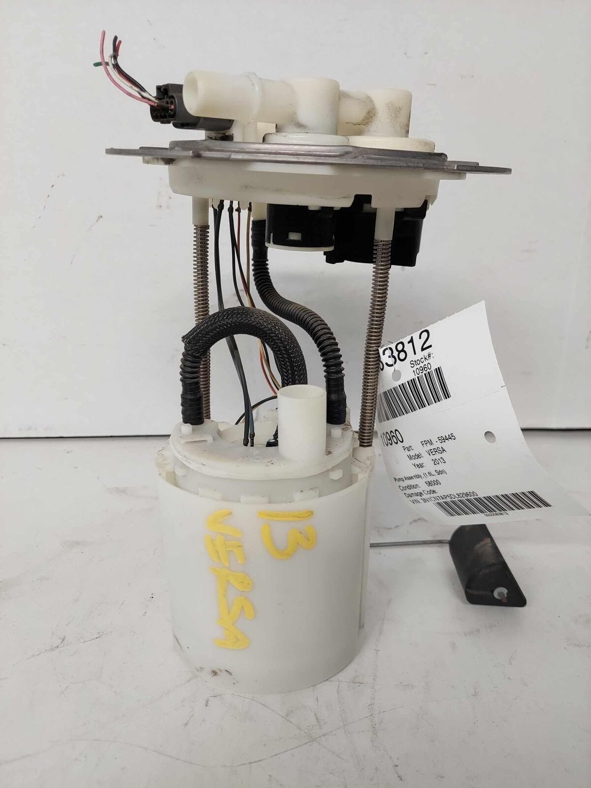 Fuel Pump Assembly Used OEM NISSAN VERSA Sedan 1.6L 12 13 14 15 16 17 18