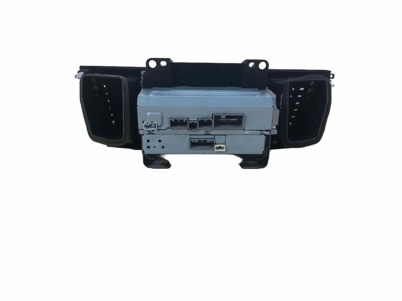 Audio & Visual Equip.(Radio) HONDA ACCORD 2013-2015